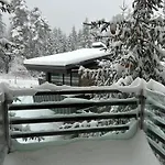 Silent Retreat At Euphoria Club And بوروفتس